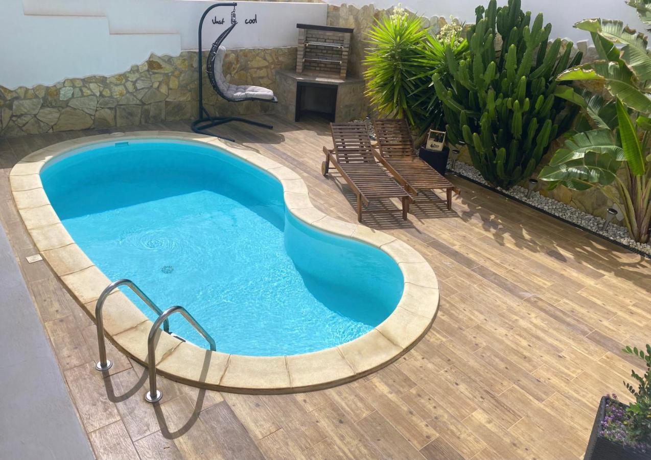Exclusiva Villa De Lujo คอร์ราเลโฮ ภายนอก รูปภาพ